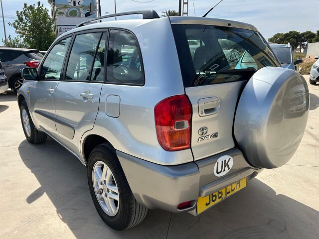 TOYOTA RAV 4 GX 2.0 VVTI 4X4 UK PLATED RHD IN SPAIN 130000 MILES SUPERB 2003